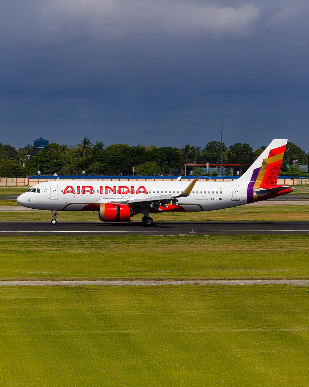 Flights delayed at Delhi airport due to technical glitch in ATC system