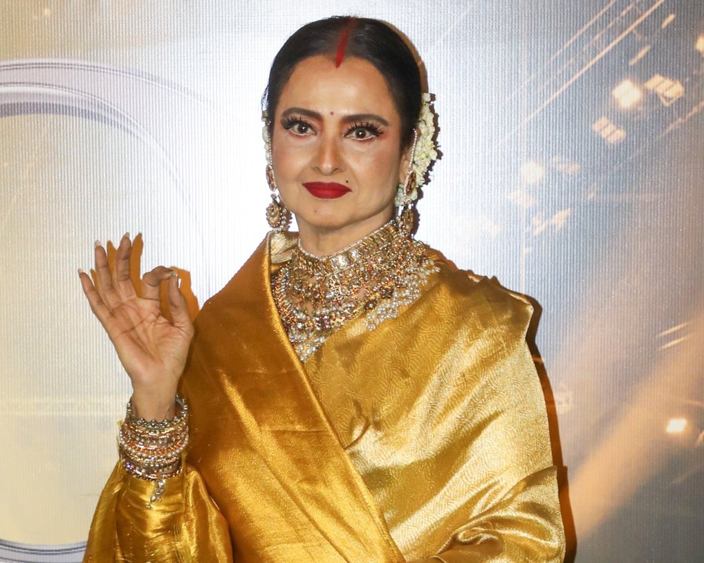 When Rekha revealed the secret behind her eternal beauty