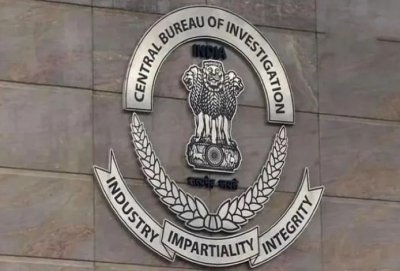 Delhi Police ASI in CBI net for taking Rs 2.4 lakh bribe from house owner (Lead)