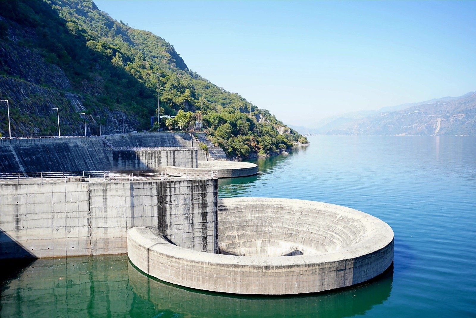 Arunachal Minister visits Tehri Dam in Uttarakhand to study rehabilitation model