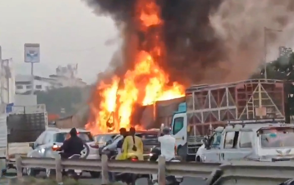 Pune road accident: Maha CM announces aid of Rs 5 lakh to kins of deceased