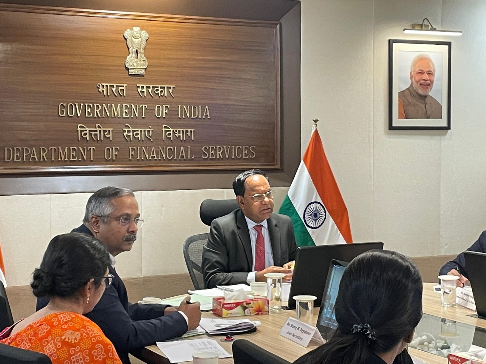 Centre asks insurance firms to speed up settlement of health claims