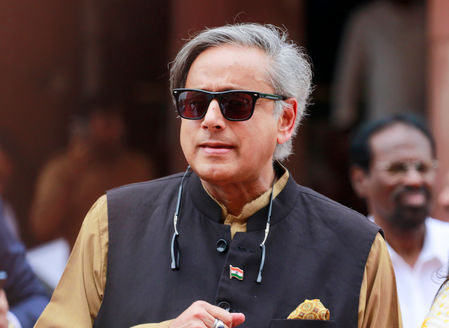 Tharoor takes jibe at Congress as INDIA bloc falters in Bihar