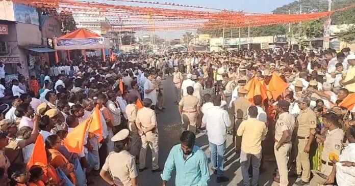 RSS row: Foot march peacefully conducted in Karnataka's Chittapur