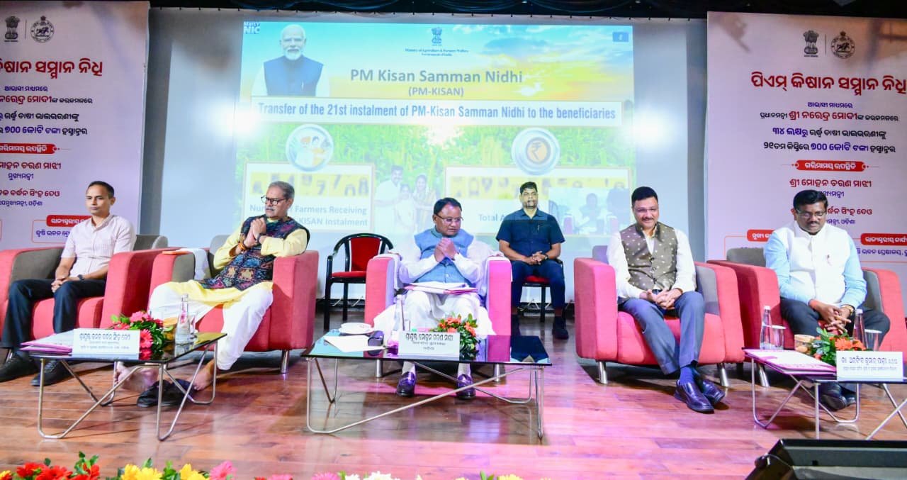 Odisha CM pushes crop diversification, urges farmers to boost income via pulses and oilseeds