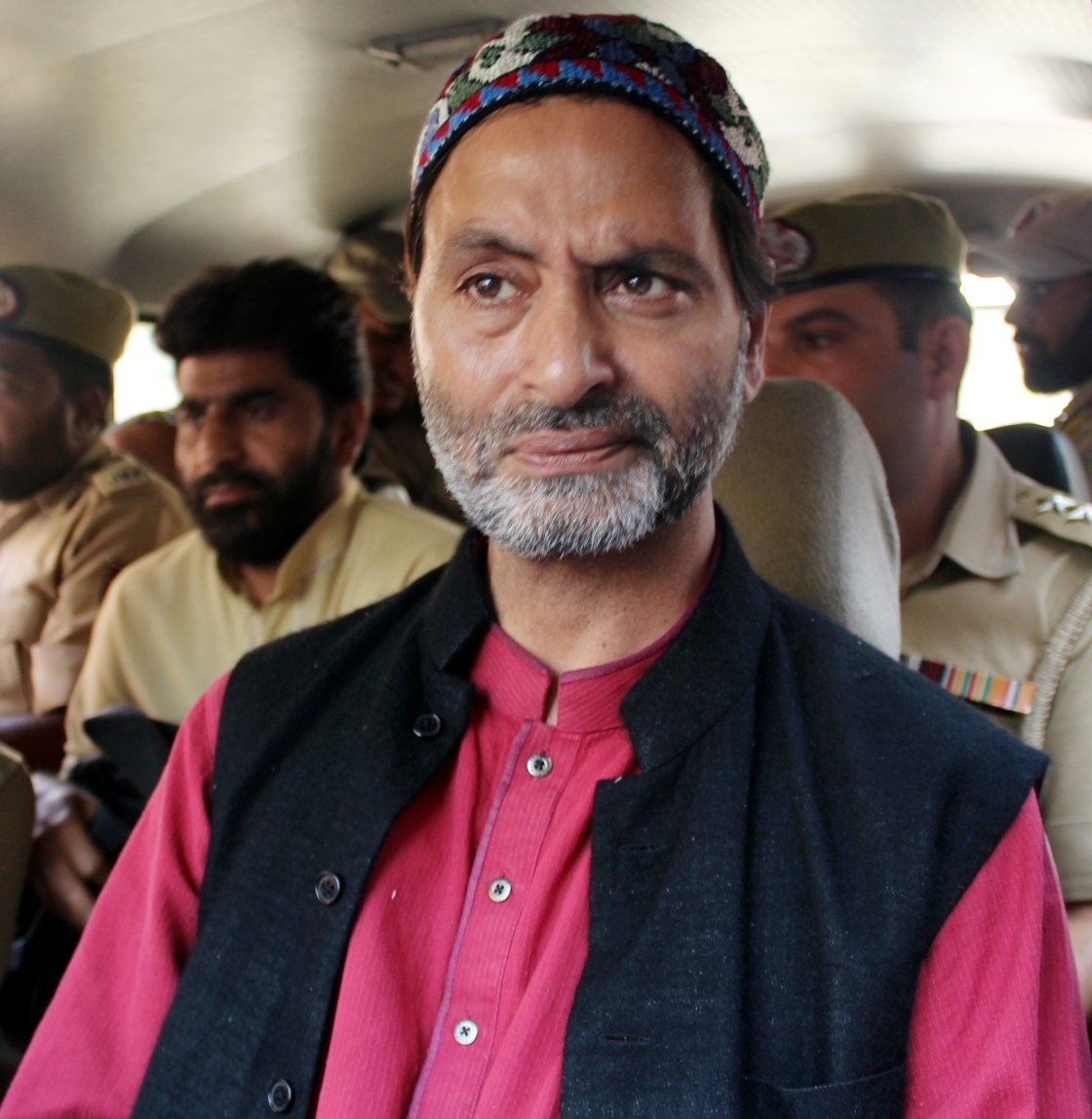 Key eyewitness identifies Yasin Malik as main shooter in 1990 IAF personnel killings