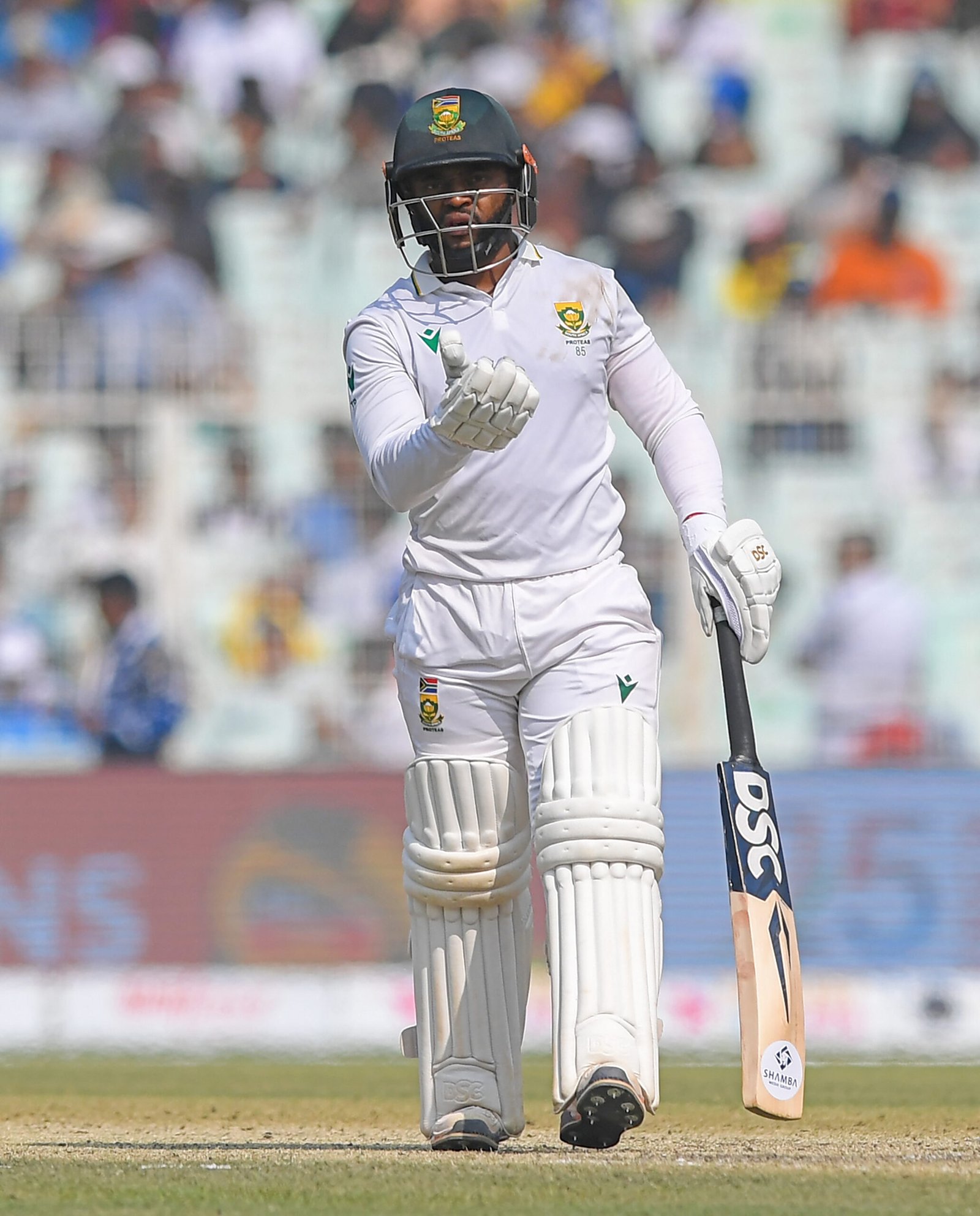 'It’s not the size of man in the fight...' Jaffer hails Bavuma's fighting fifty in Kolkata Test