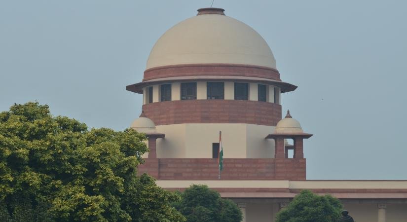 SC restrains Maharashtra SEC from exceeding 50 pc reservation in local body polls
