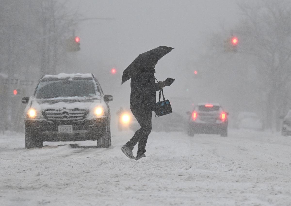 Nor’easter could cause NYC rush hour chaos — as 3 inches possible in the suburbs