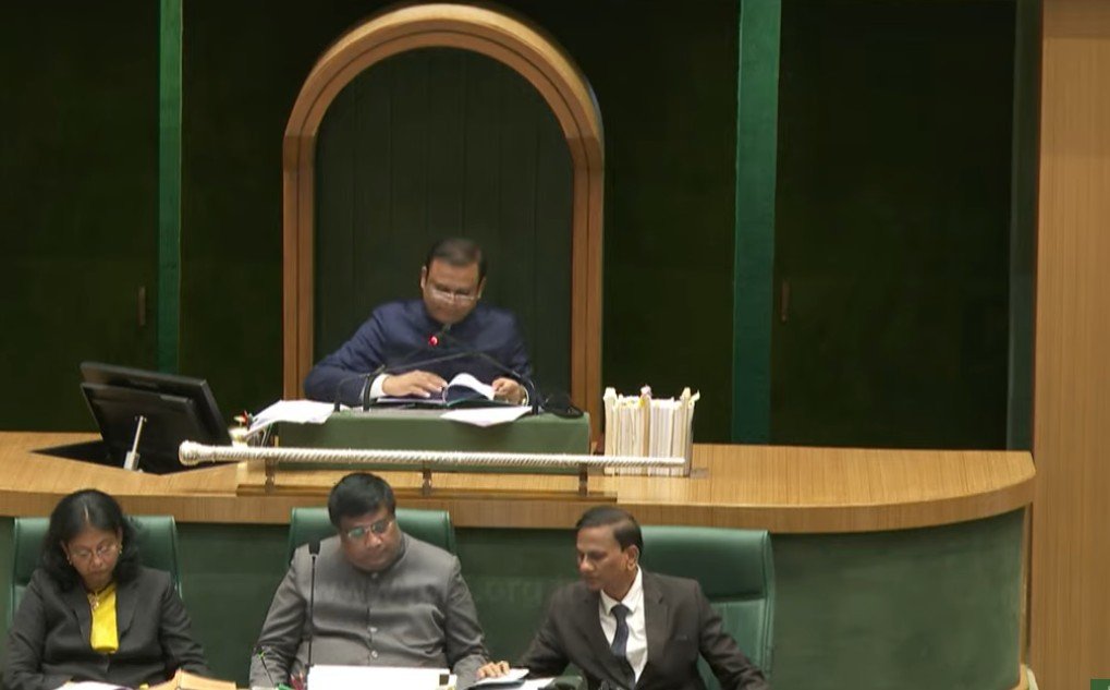 EVs on expressways, Atal Setu to get toll waiver after Maha Speaker’s directive; refunds to follow