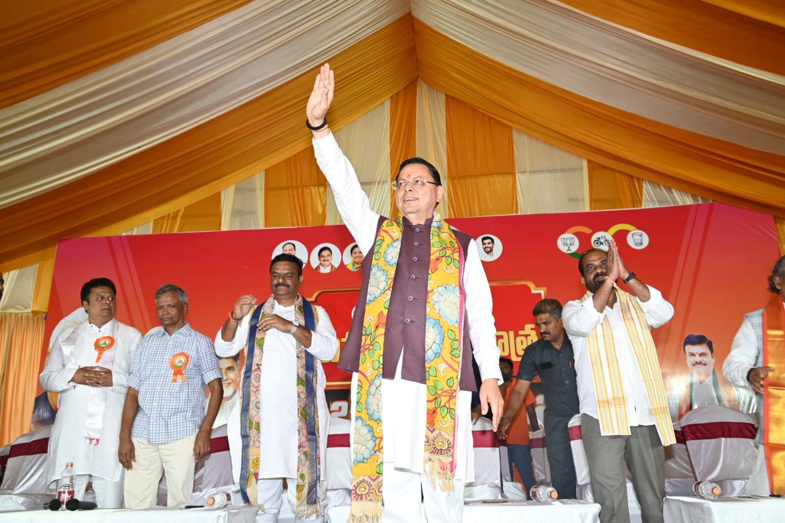 U'khand CM Dhami unveils Vajpayee's statue in Andhra Pradesh, highlights 'Atal-Modi governance legacy'