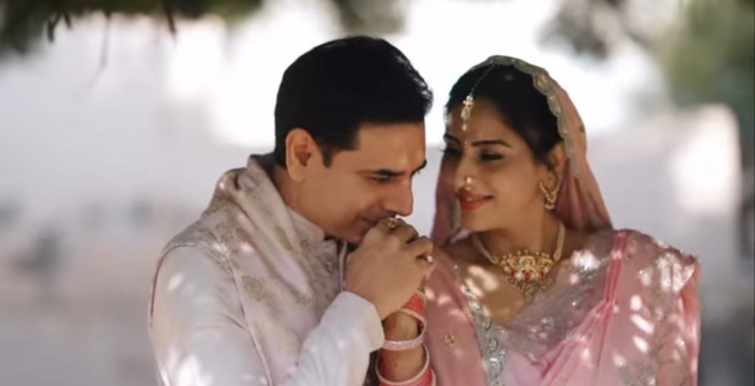 Anupamaa's Ashlesha Savant celebrates one month of her dreamy Vrindavan wedding: ‘Our hearts belong to you’