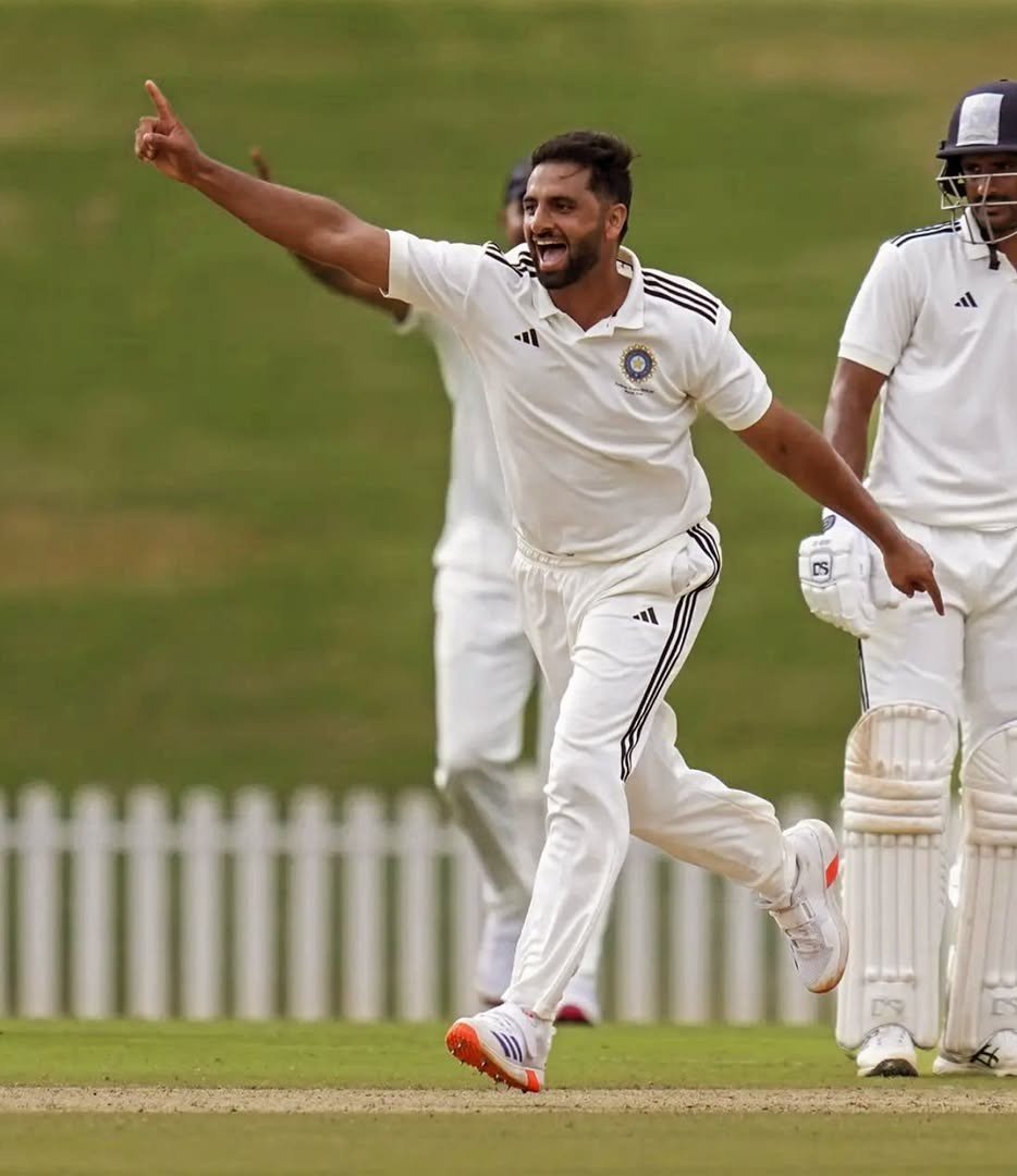 'India call up is the next aim', says Auqib Dar’s father after blockbuster IPL deal