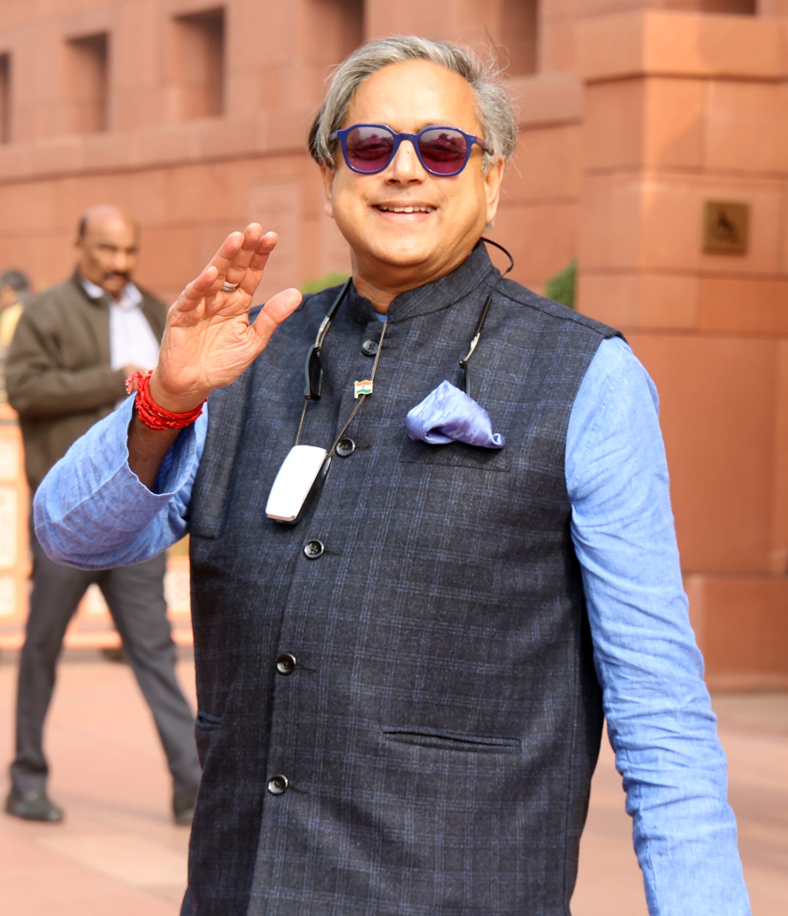 BJP, JD-U back Shashi Tharoor's foreign policy remarks, Congress unease resurfaces 1 BJP, JD-U back Shashi Tharoor's foreign policy remarks, Congress unease resurfaces