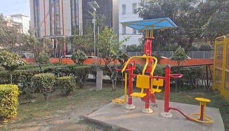 People in Varanasi to get 24 ‘Smart Parks’ with yoga, walking & gym facilities near their homes