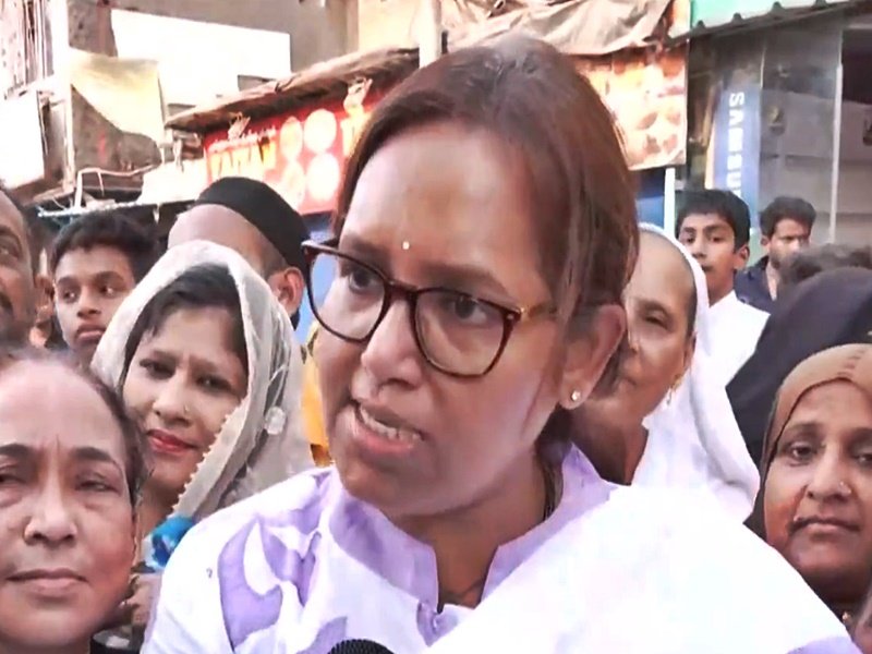 Mumbai: Cong releases 'chargesheet' alleging corruption, failures in BMC administration 1 Mumbai: Cong releases 'chargesheet' alleging corruption, failures in BMC administration