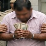 Bihar: Panchayat Secretary caught red-handed taking Rs 10,000 bribe for birth certificate