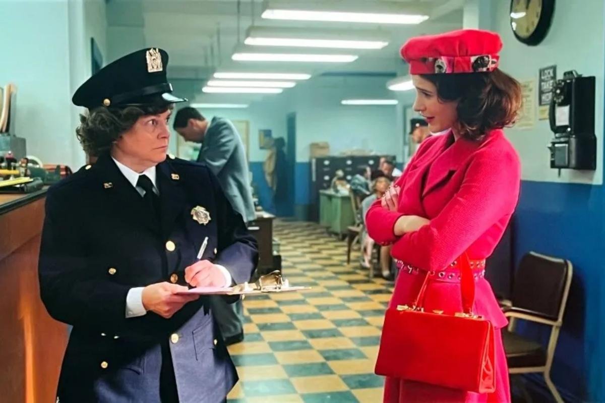 ‘Marvelous Mrs. Maisel’ actress Wenne Alton Davis struck, killed by car while crossing NYC street: sources