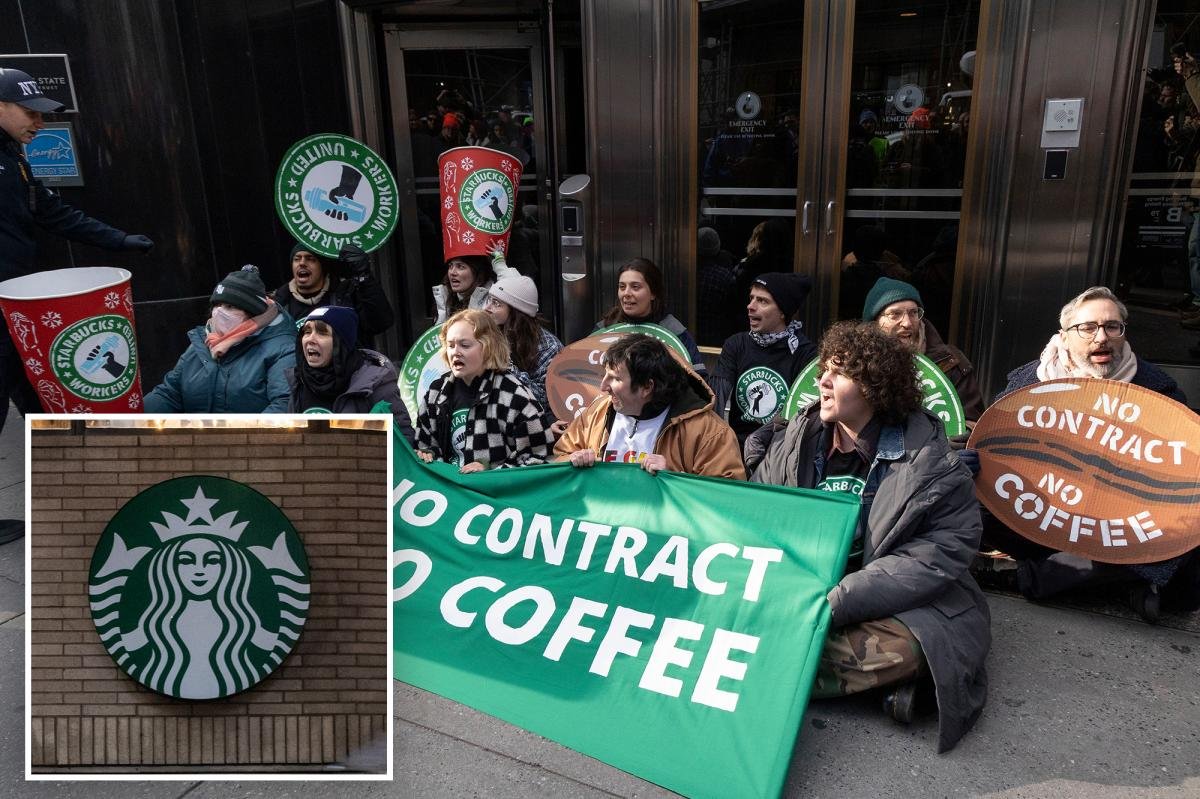 12 Starbucks strikers arrested outside Empire State Building