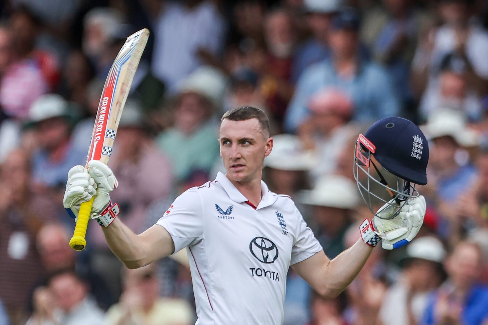 Ashes: Brook promises to ‘rein in’ after playing 'shocking shots' in first two games