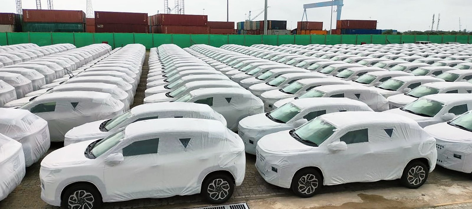 Domestic passenger vehicle wholesales jump 26 pc in Dec, 4.55 million units sold in 2025