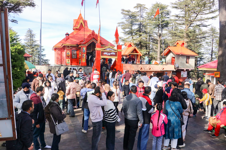 Devotees throng Himachal temples to seek New Year blessings