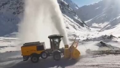 BRO intensifies snow clearance operations at Zoji La to support army’s winter preparedness 2 BRO intensifies snow clearance operations at Zoji La to support army’s winter preparedness