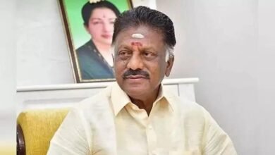 OPS-TVK alliance talks hit seat-sharing hurdle, Panneerselvam keeps DMK option on