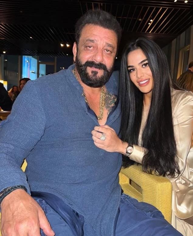 Sanjay Dutt’s daughter Trishala Dutt drops a cryptic note on emotional manipulation 1 Sanjay Dutt’s daughter Trishala Dutt drops a cryptic note on emotional manipulation