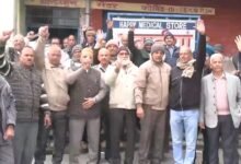 Himachal: HRTC pensioners hit streets against govt apathy