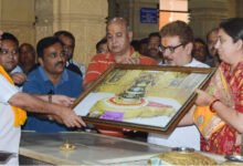 Smriti Irani shares pictures of her visits to Somnath temple over the years with husband Zubin Irani