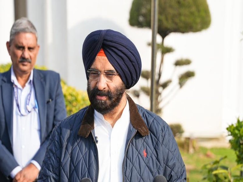 Sirsa urges Atishi, AAP MLAs to join pollution debate in Delhi Assembly tomorrow