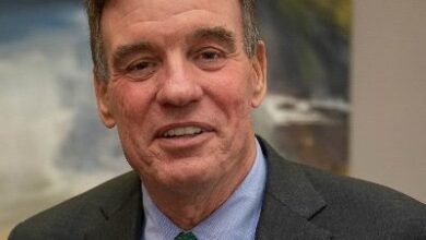 US Senator Mark Warner warns of precedent in Venezuela, flags Greenland risks