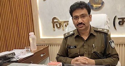 Two arrested for burning saffron flags in MP's Betul 1 Two arrested for burning saffron flags in MP's Betul