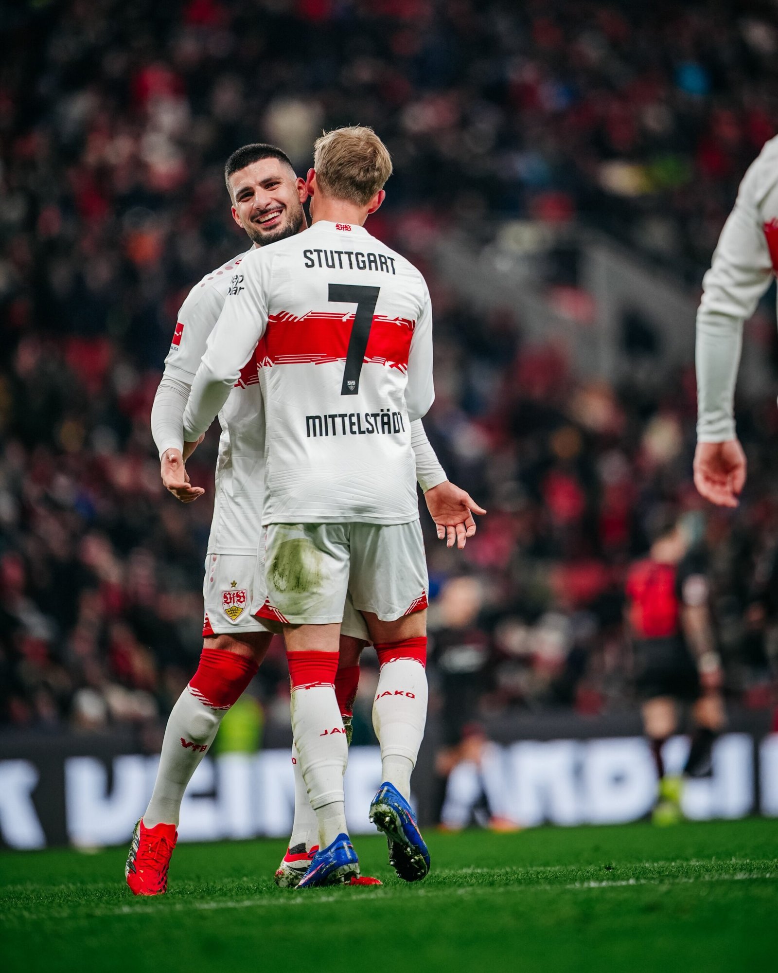 Stuttgart dismantles Leverkusen in emphatic away Bundesliga display