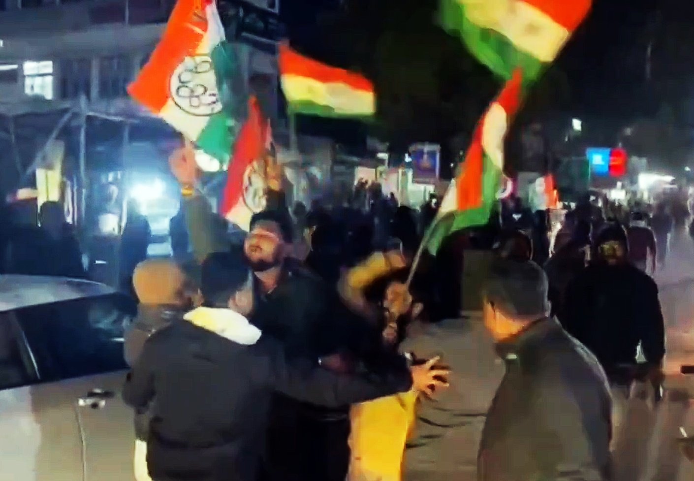 HM Amit Shah dials Suvendu Adhikari, enquires about attack on his convoy in Bengal