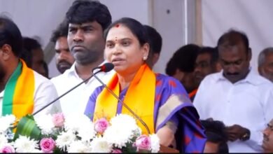 'Lord Hanuman & BJP are with my husband', says Janardhana Reddy's wife amid Ballari violence incident