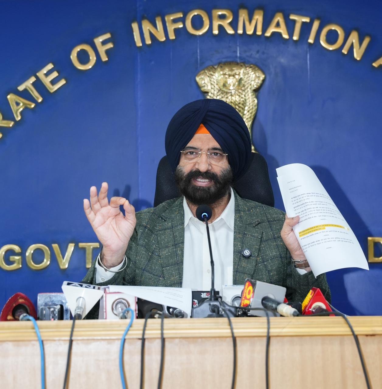 Remarks row: Delhi Minister Sirsa cites FSL report, asks Atishi to apologise