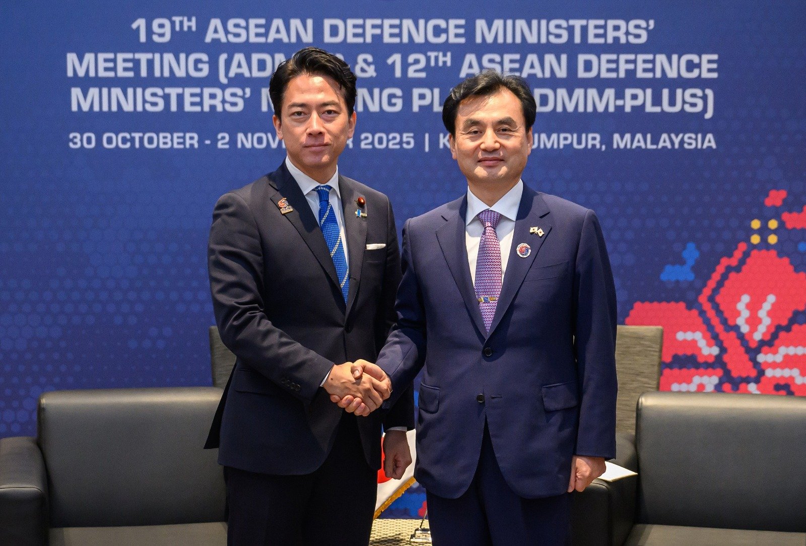 South Korean defence chief to visit Japan next week for talks with Japanese counterpart: sources