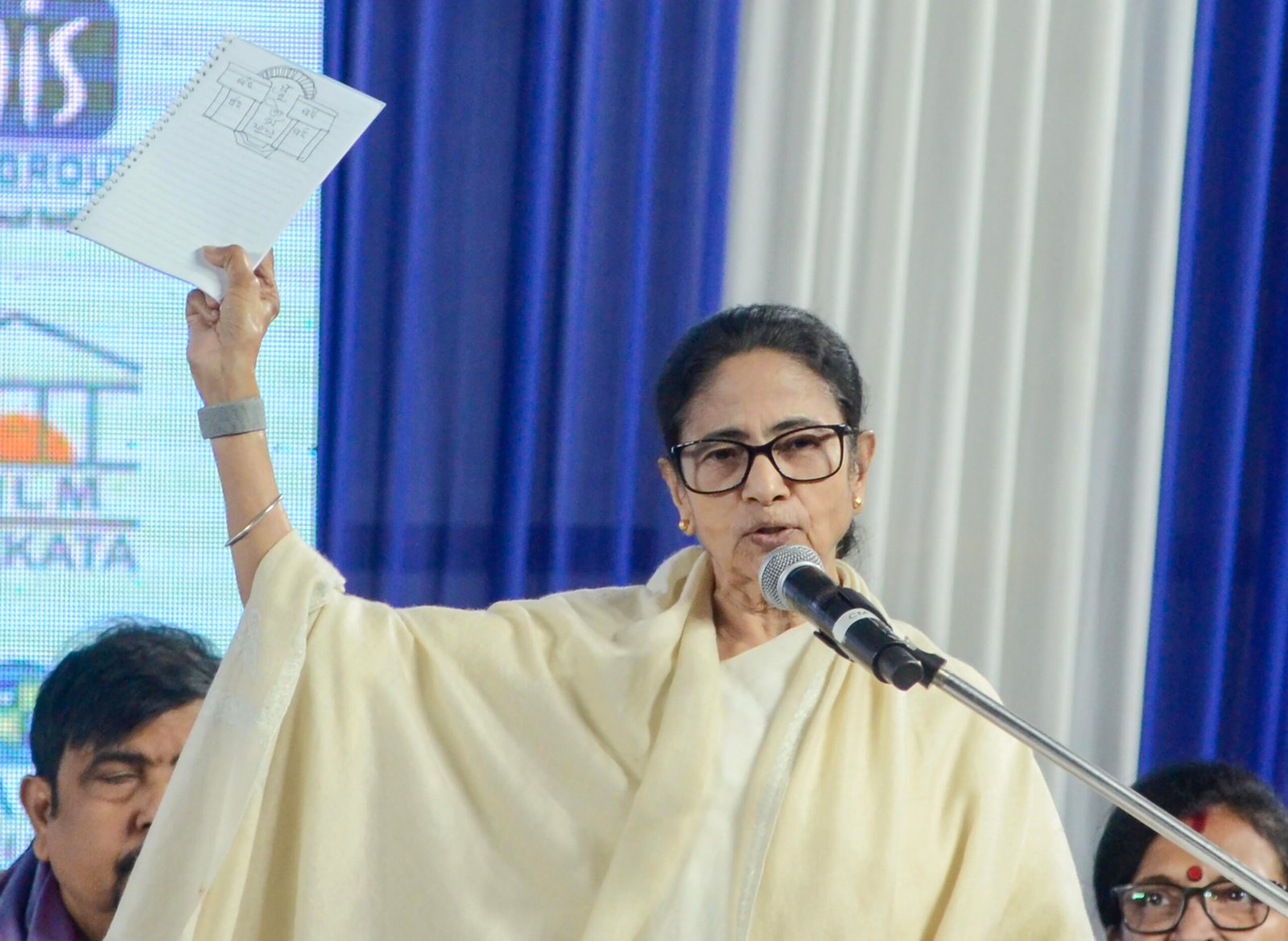 On Netaji’s birth anniversary, Mamata Banerjee demands declassification of all files 4 On Netaji’s birth anniversary, Mamata Banerjee demands declassification of all files