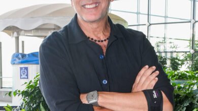 Shreyas Talpade’s funny take on ‘biwi ka gussa’ amuses Akshay Kumar