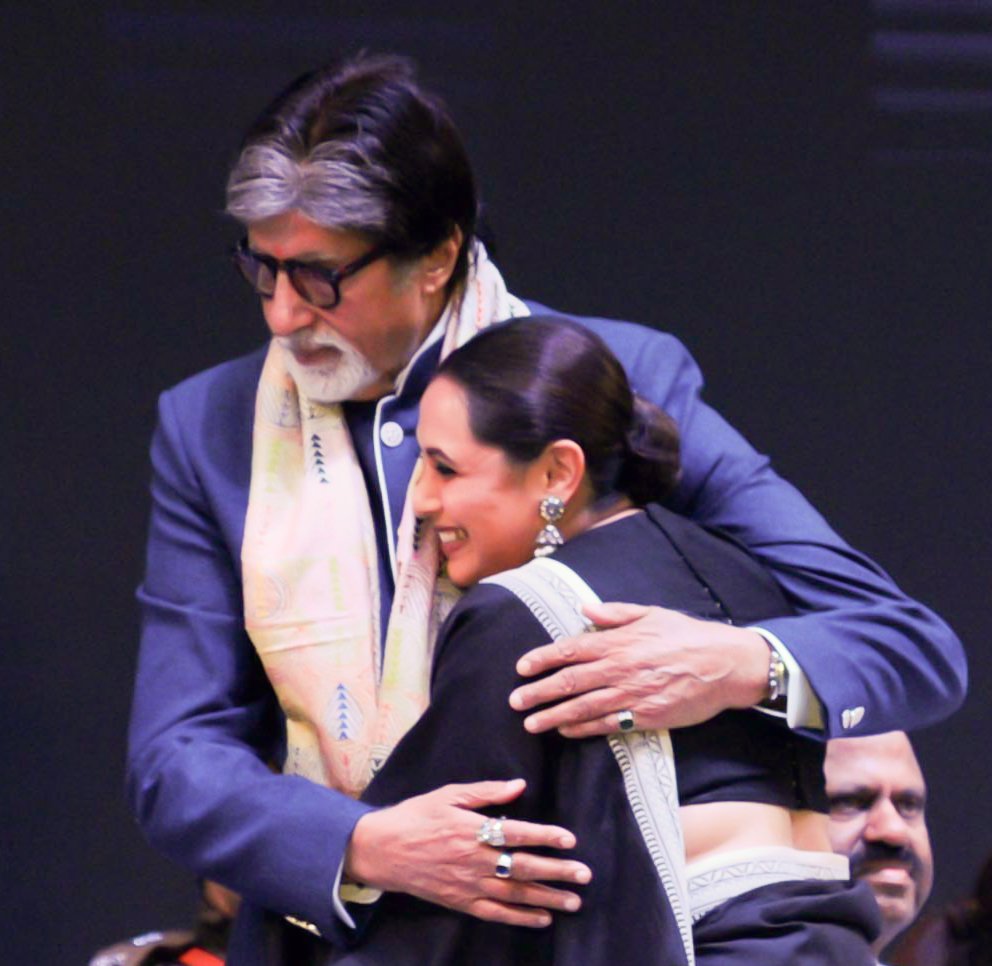 Rani Mukerji calls working with Amitabh Bachchan in Black as a masterclass in acting 6 Rani Mukerji calls working with Amitabh Bachchan in Black as a masterclass in acting
