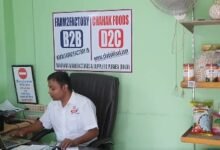 GI‑tagged Mithila Makhana from Bihar's Purnia makes first‑ever sea export to Dubai, boosting 'Vocal for Local' initiative on global stage