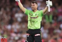 Warner signs extension with BBL club Sydney Thunder