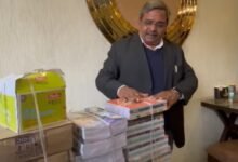 Delhi MLA Satish Upadhyay starts accepting notebooks, pens in place of garlands