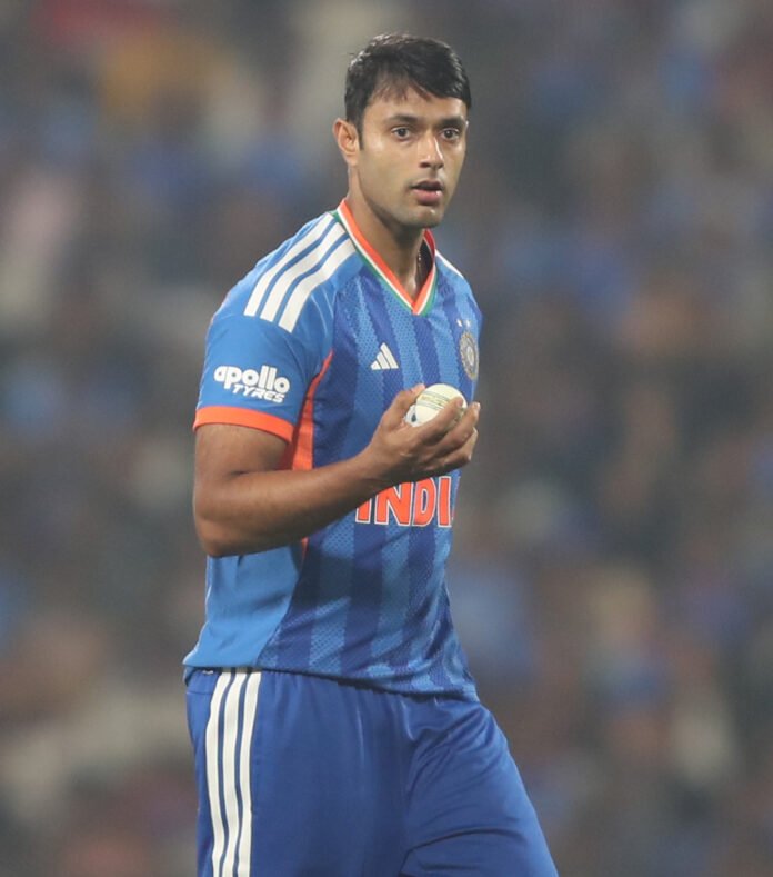 1st T20I: Abhishek, Rinku, Varun star as India beat New Zealand by 48 runs (ld)