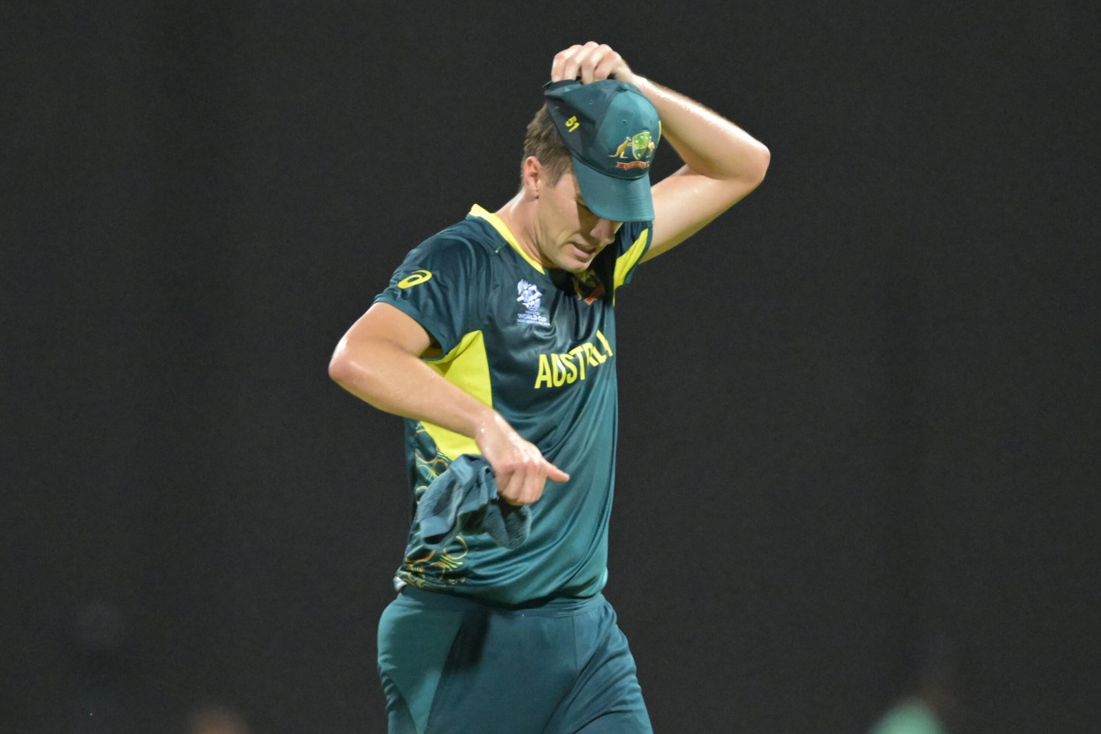Cummins ruled out as Australia make two changes in T20 WC squad