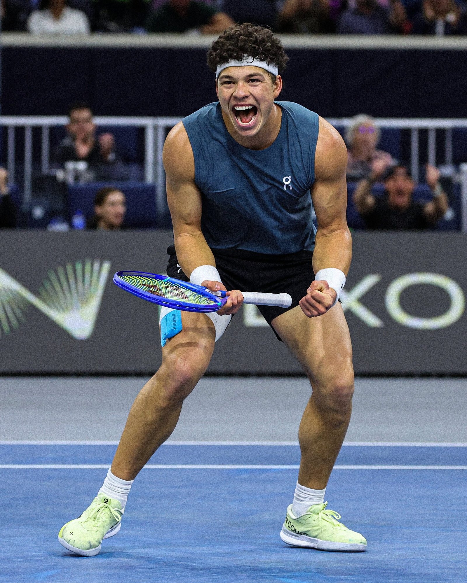 Shelton downs Shapovalov in SF thriller, sets Fritz final in Dallas