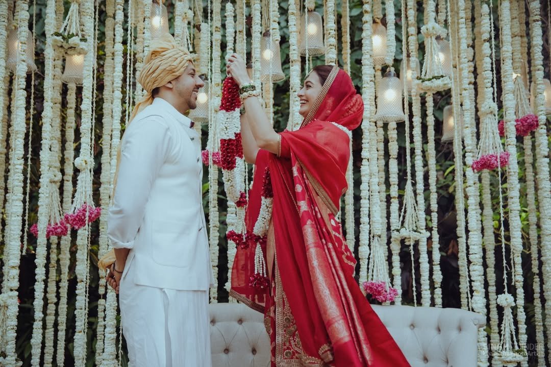 Dia Mirza calls husband Vaibhav Rekhi her 'home' as they mark 5 years of marital bliss