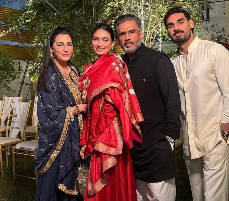 Ahan Shetty shares family pic featuring Suniel Shetty, Athiya Shetty, Mana Shetty at ‘Bhai ke shaadi’